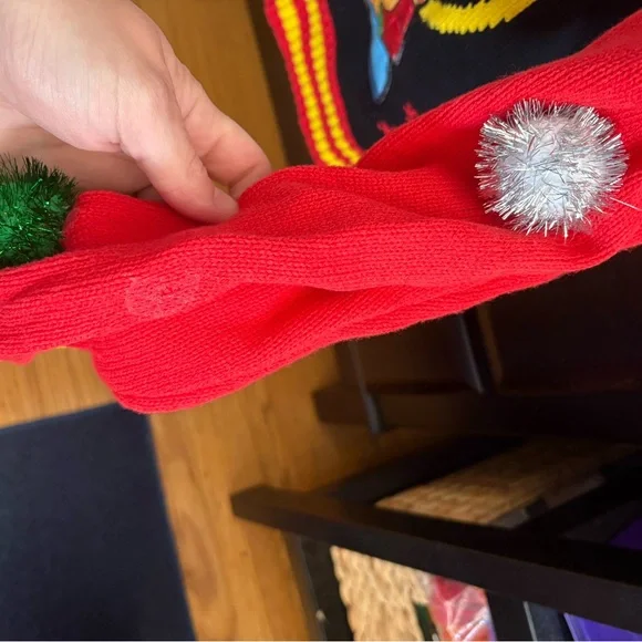 NEW LISTING ✨ Killer Klowns Christmas Sweater - Picture 3 of 5